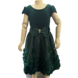 Rare Too Elegant Green Kids Formal Dress